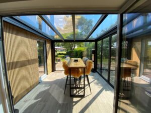 glass-walled-garden-room, glass walled garden room